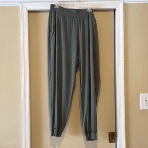 NWT Misses PEACH Modern Boho Joggers in twig XL